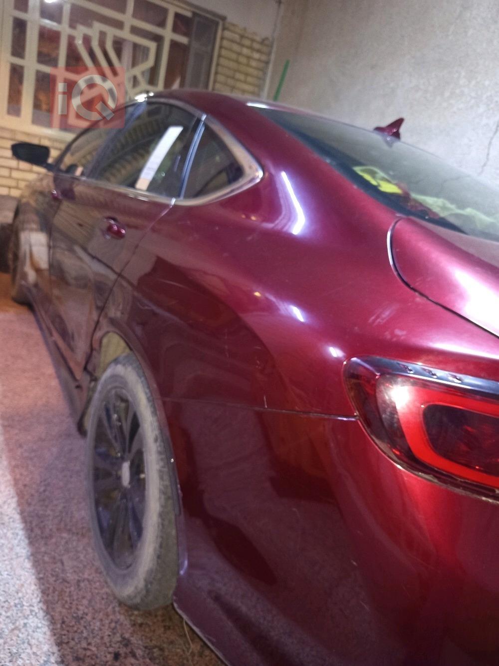 Chrysler 200